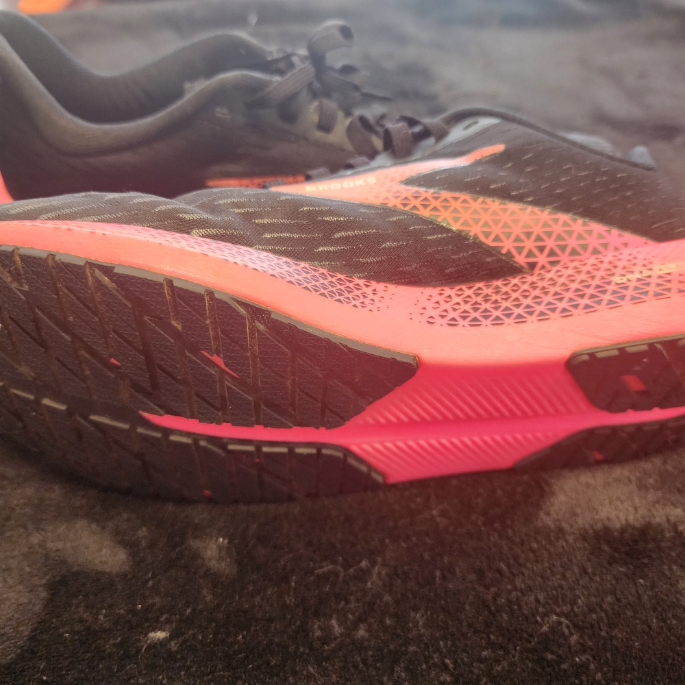 Brooks Black and Pink Running Shoes - Picture 2 of 6